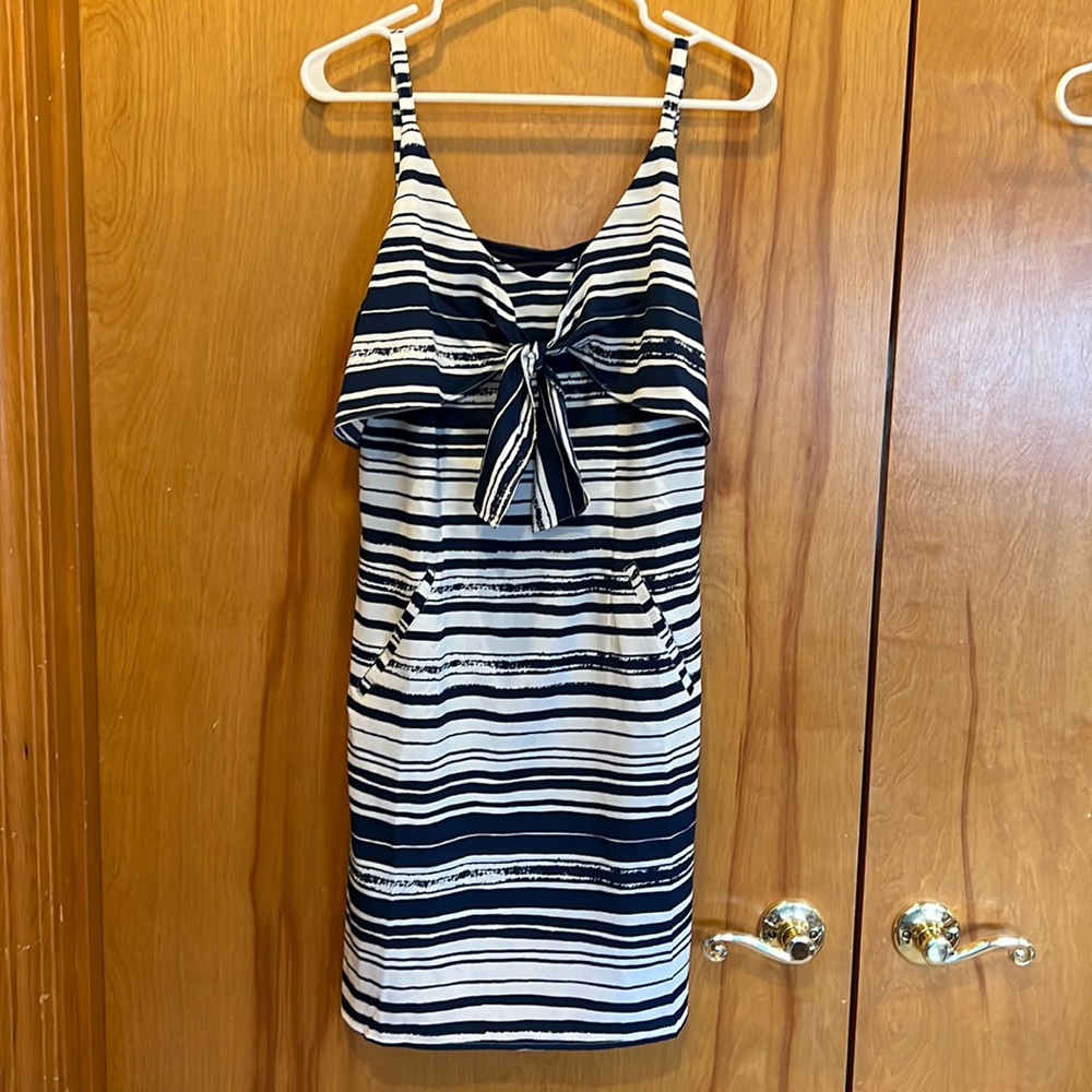 Cabi Knot Dress, size small